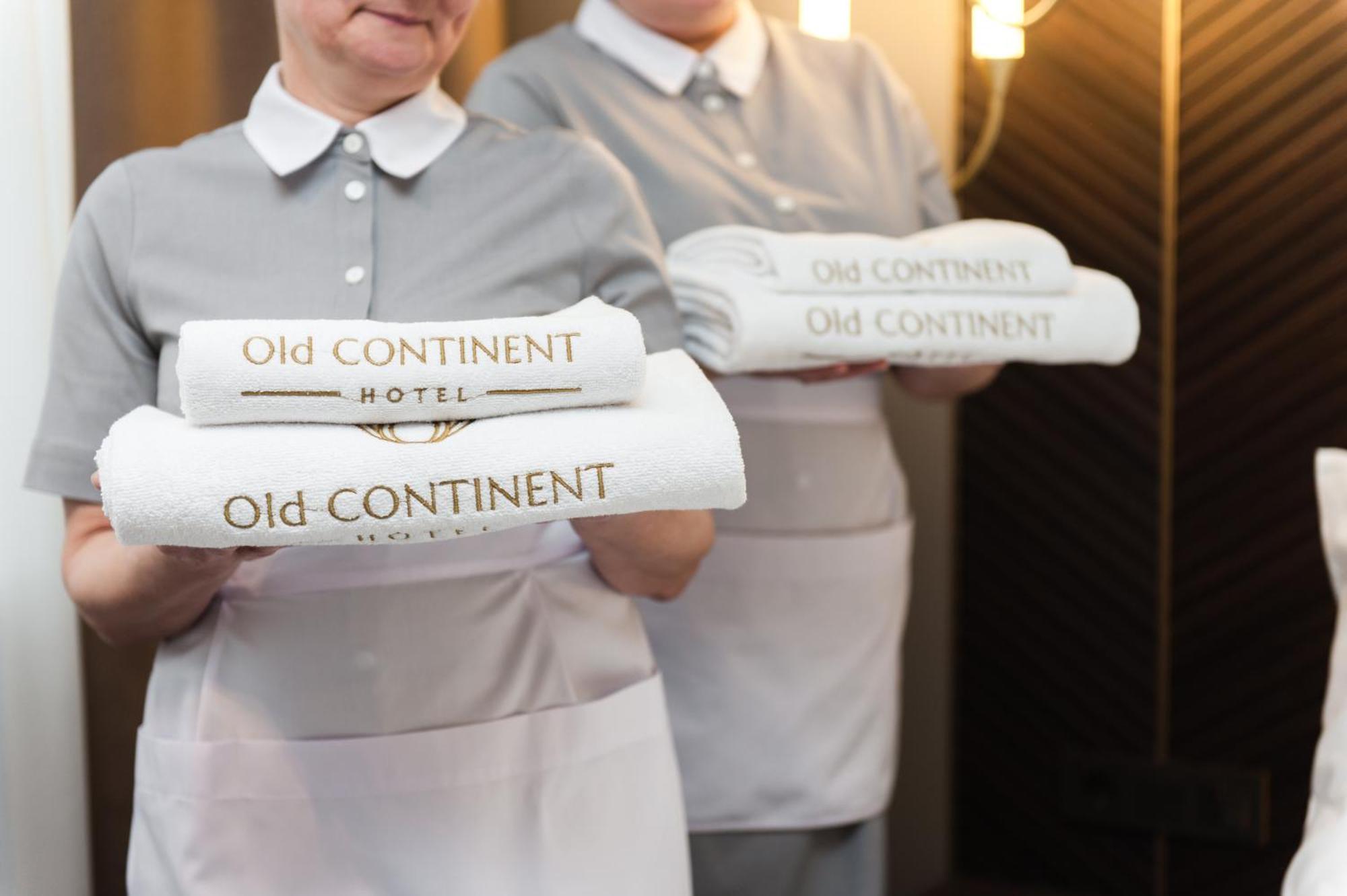 Old Continent Hotel Uzjhorod Eksteriør bilde